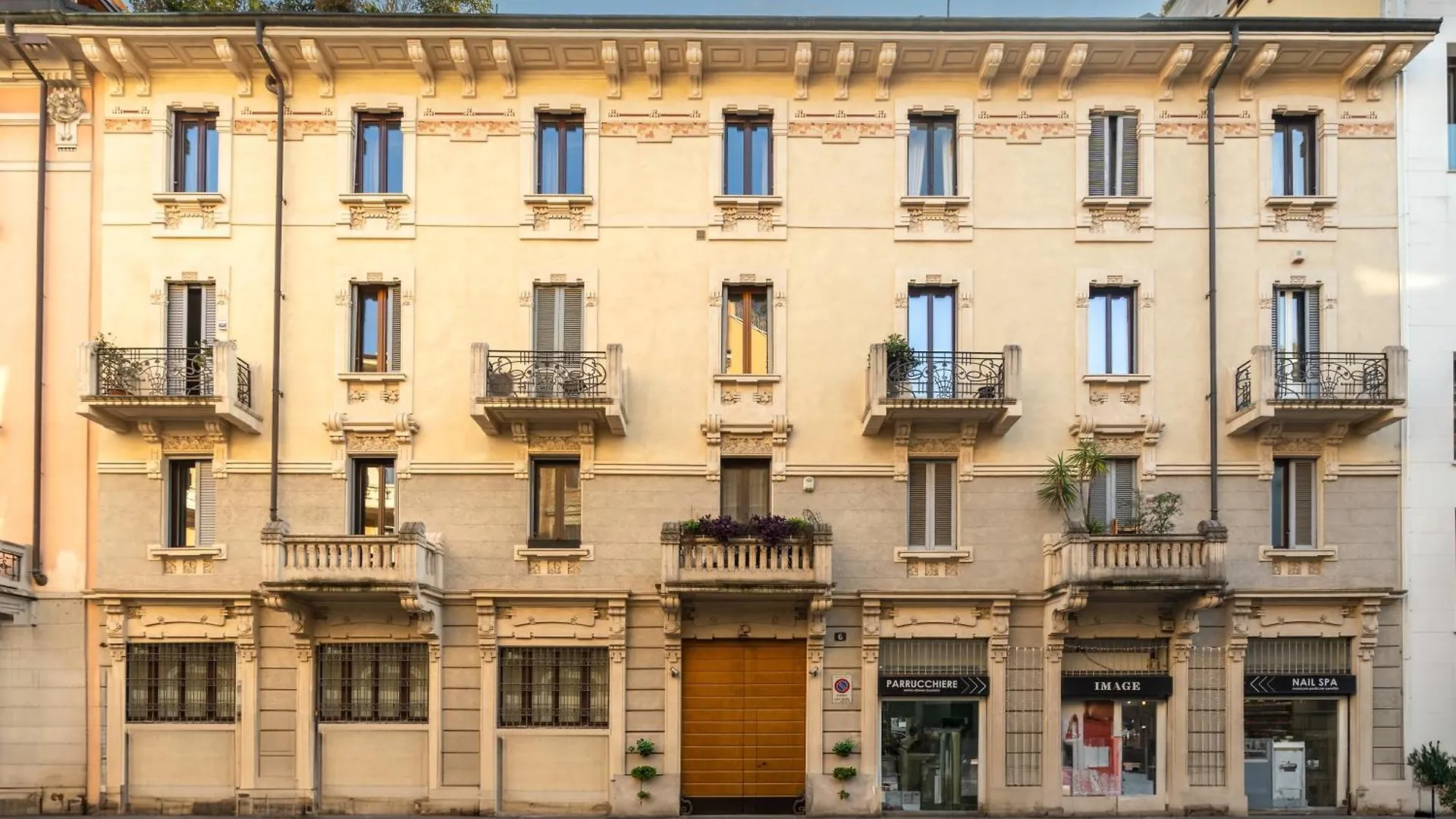 Casa Corio Balcony Apt Porta Romana Milánó Olaszország