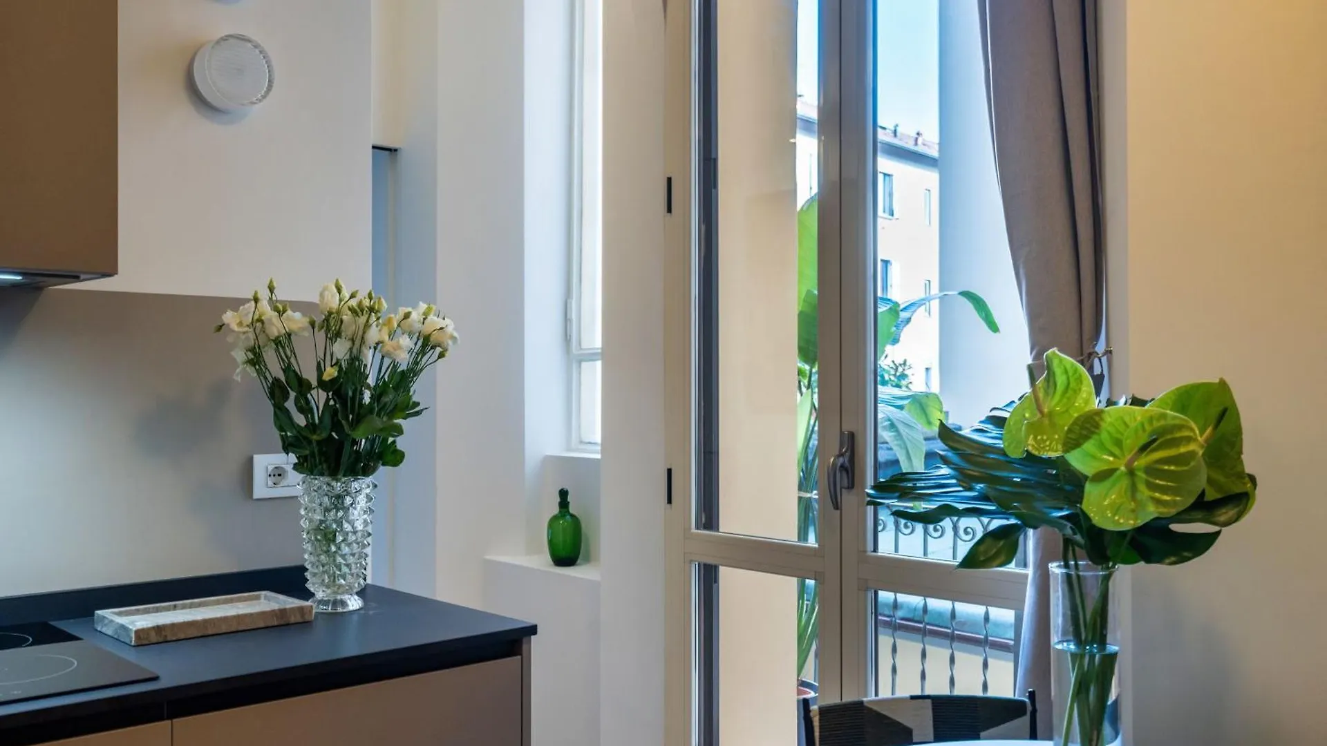 Casa Corio Balcony Apt Porta Romana Milánó